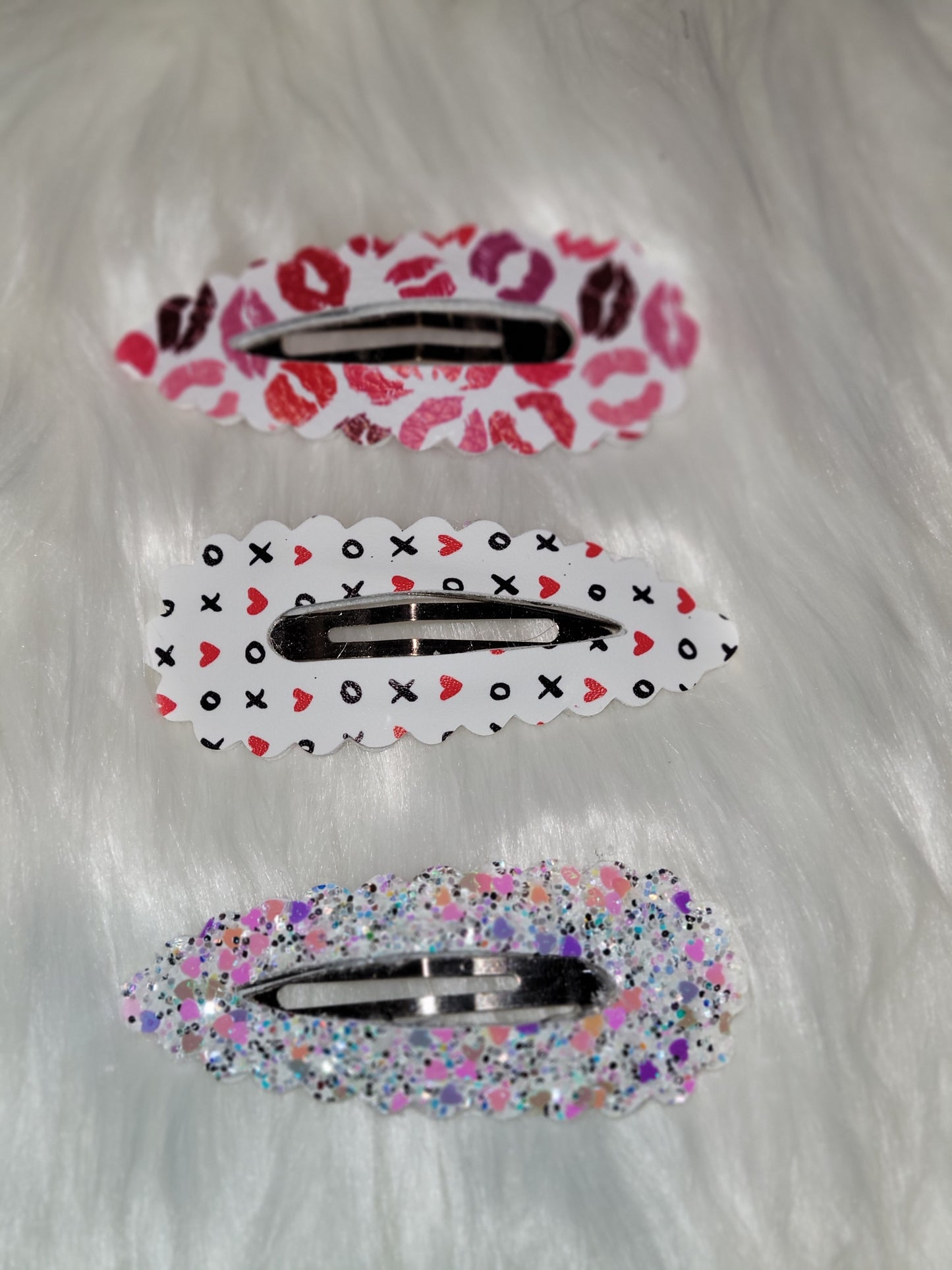 Valentine's Day snap clips set of 3