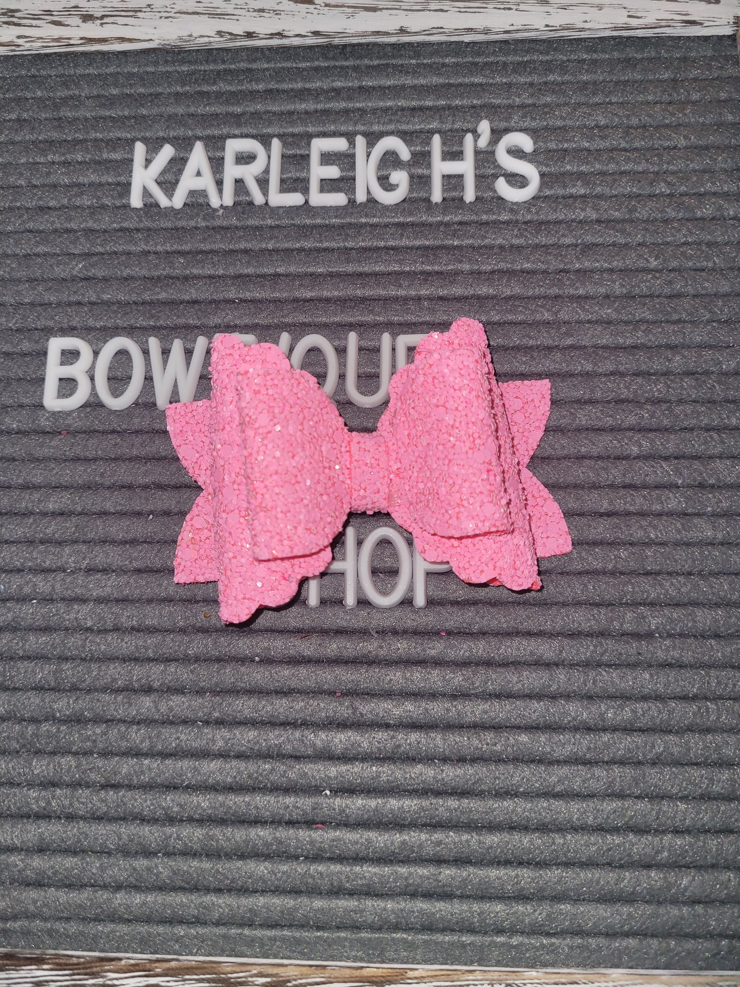Neon pink chunky glitter bow