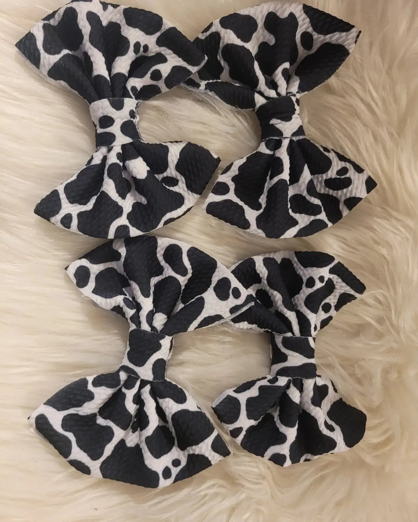 Cow bow