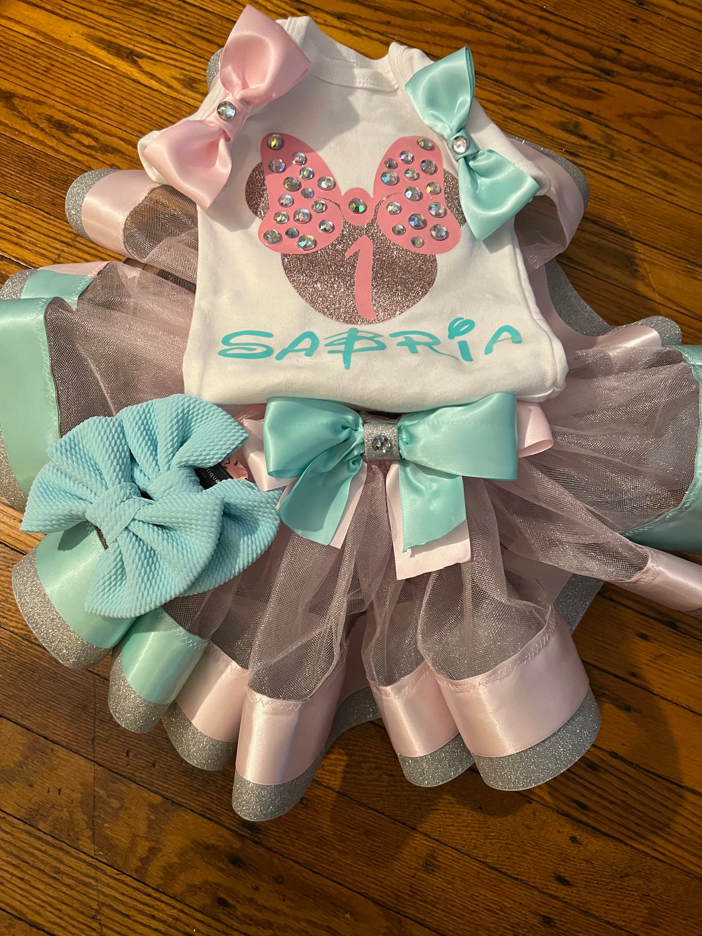 Custom tutu bundle outfit