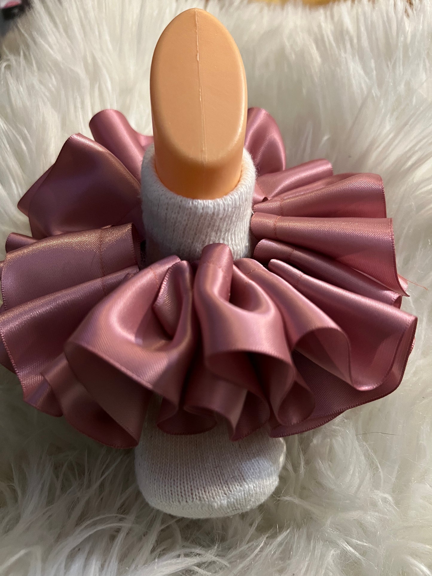 Rosy Mauve Ruffles (Detachable anklets)