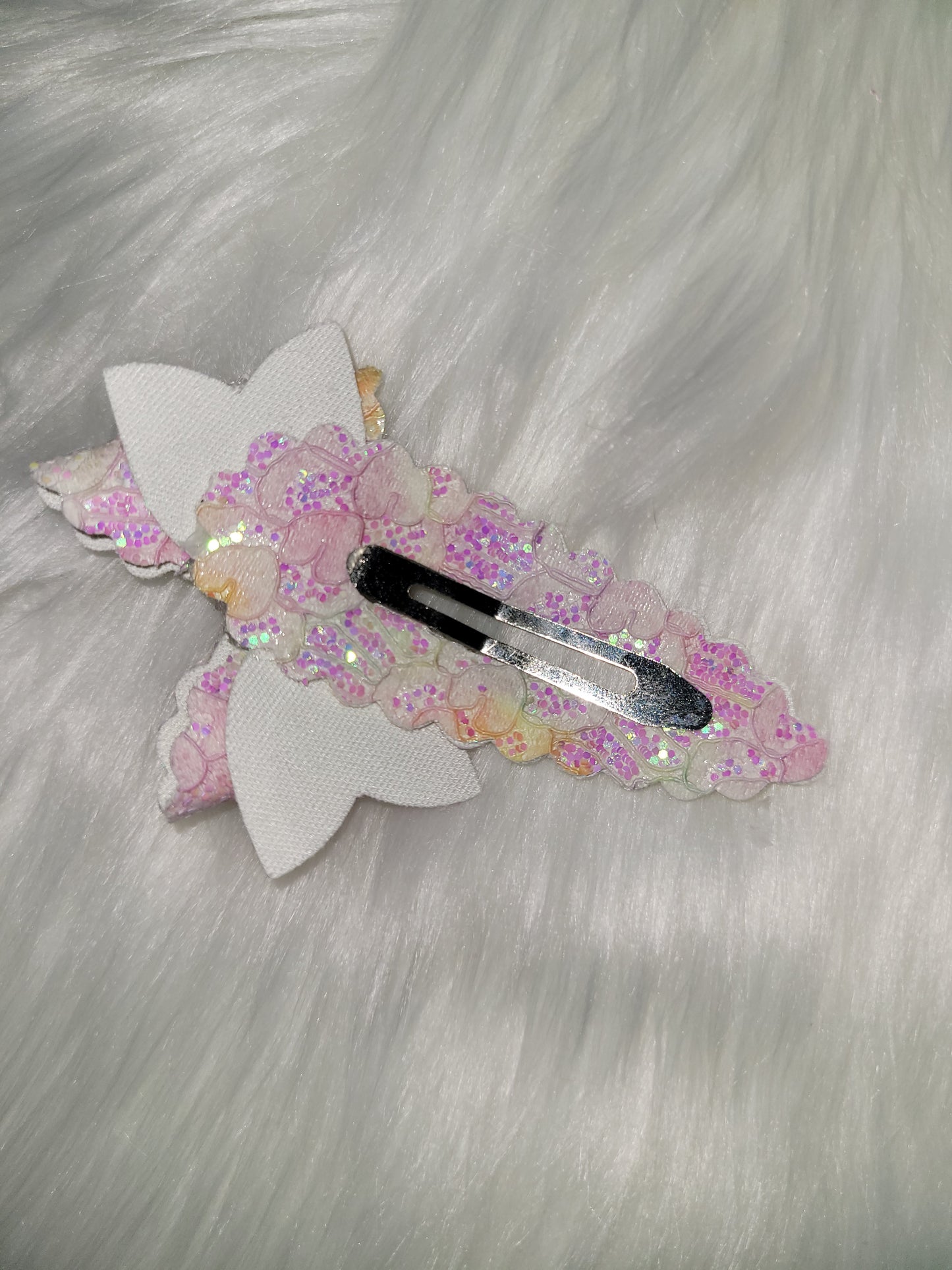 Multi pink Glitter Scalloped bow snap clip