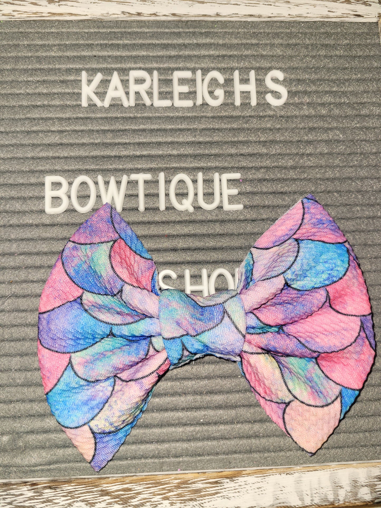 Mermaid bow